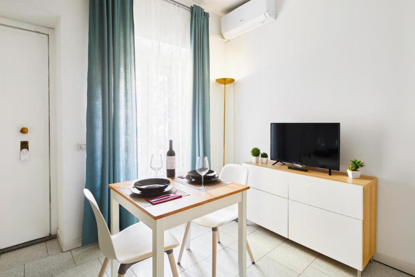 ミラノHouse Naviglio Quattroアパートメント エクステリア 写真
