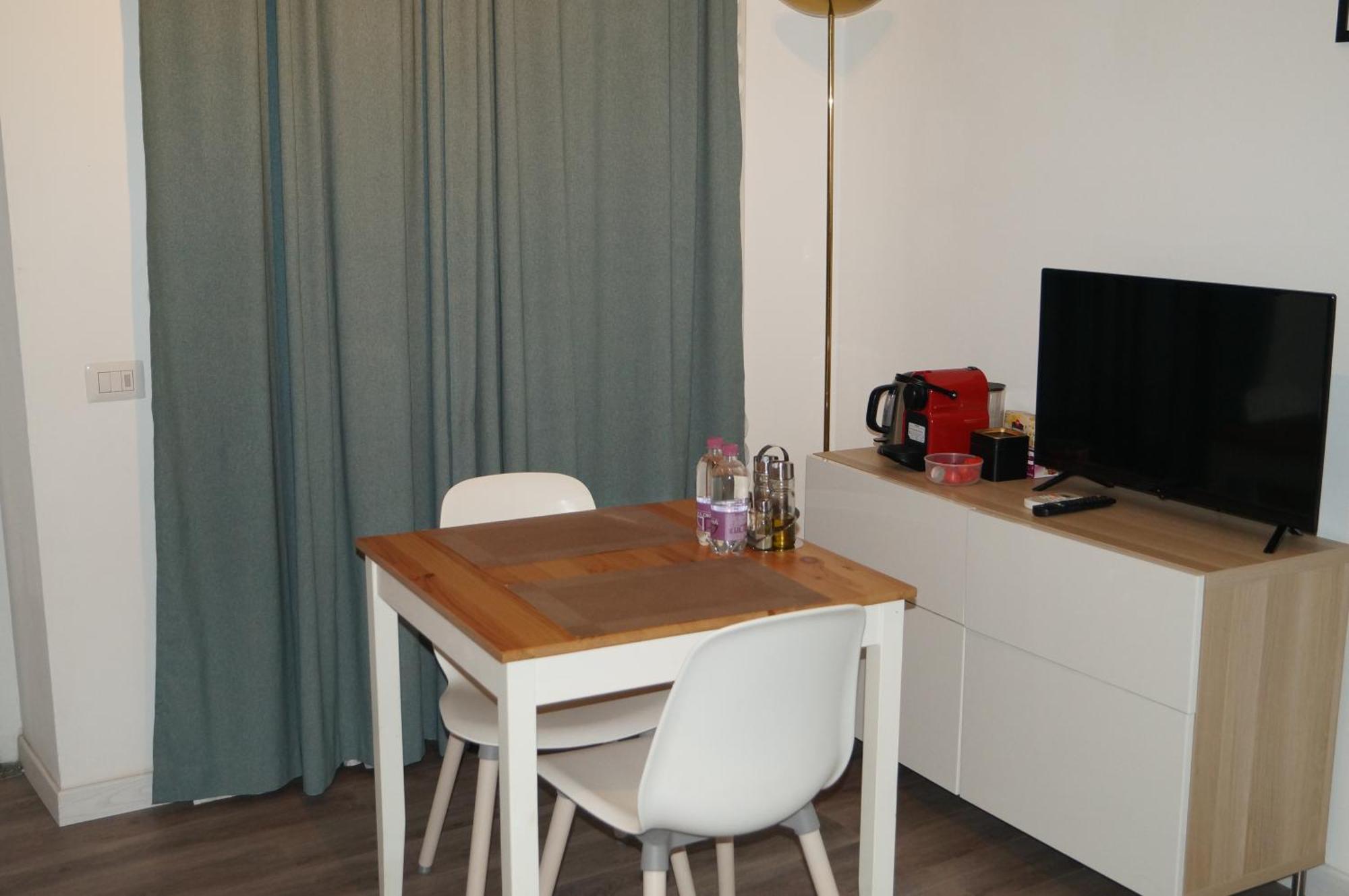 ミラノHouse Naviglio Quattroアパートメント エクステリア 写真